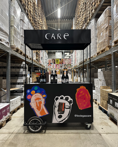 [ANADA850] Bodegas Anadas,  Bar / Trolley (3937)